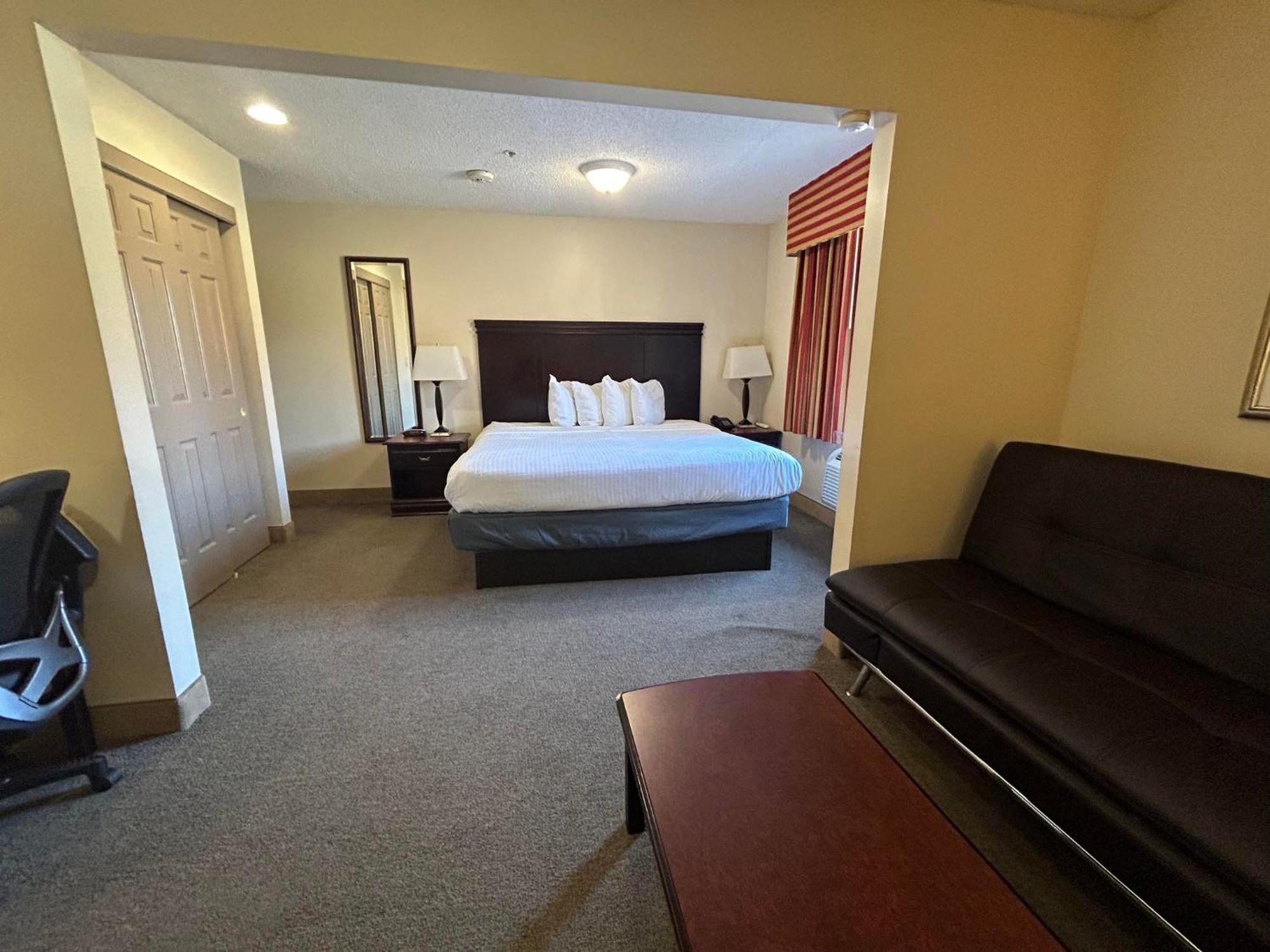 Ashley Quarters Hotel Airport-Cincinnati Флоренция Экстерьер фото