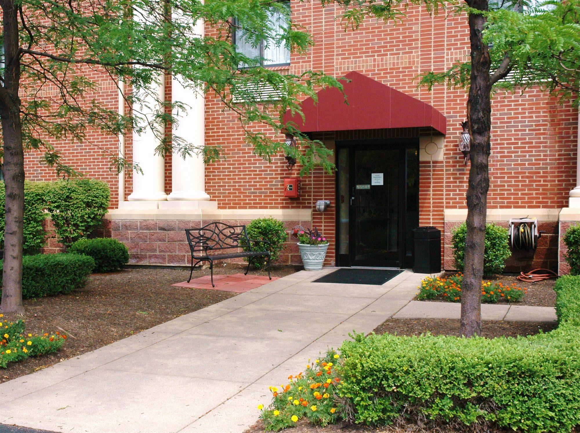 Ashley Quarters Hotel Airport-Cincinnati Флоренция Экстерьер фото